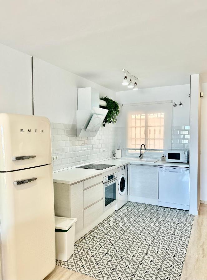 Apartamentos Pacifico Nerja Eksteriør bilde